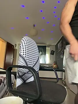 1Richrichard1 online show from June 2026 09:46:01 AM