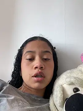 Snapshot of jadee8 chatting on May 2026 05:12:02 PM jadee8 online show from May 2026 05:12:02 PM