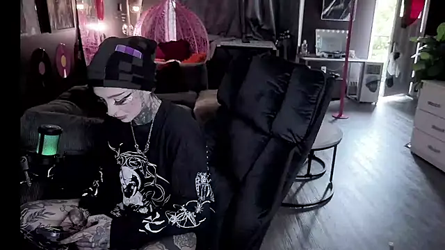 bambitatted online show from July 2026 11:00:01 PM