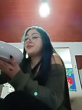 Snapshot of Dulcedeanis chatting on September 2025 02:33:01 AM Dulcedeanis online show from September 2025 02:33:01 AM