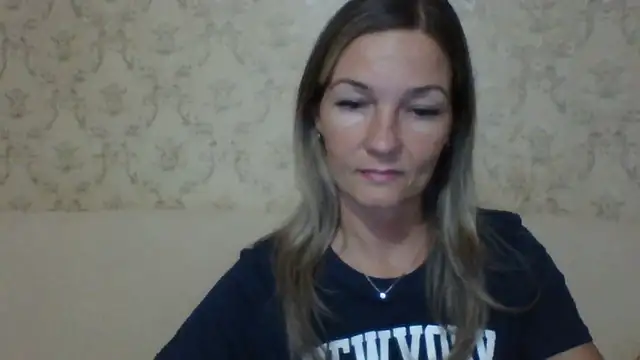 sweetriki online show from December 2025 04:57:01 PM