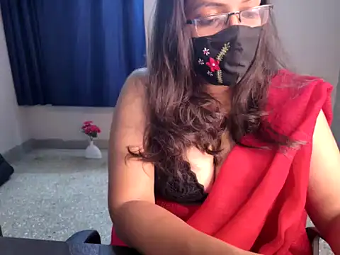 Snapshot of Anjalistar chatting on November 2025 04:44:01 AM Anjalistar online show from November 2025 04:44:01 AM