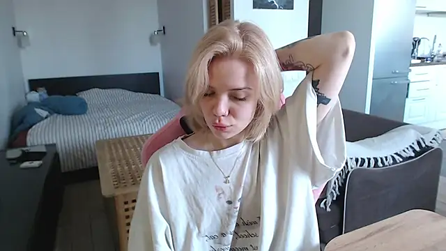 enchanting chloe online show from March 2026 08:40:01 AM