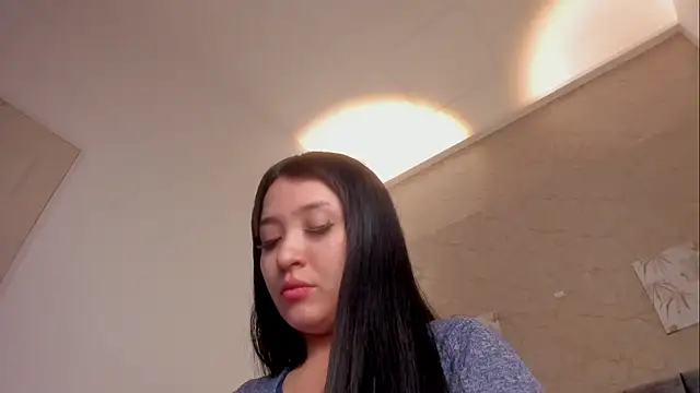 Lunaa bellaa online show from March 2026 08:05:01 PM