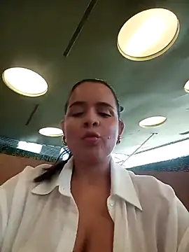 Lambedora 69 online show from October 2025 07:58:02 PM