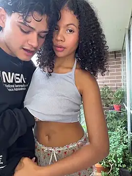 Rose-andres online show from March 2026 07:59:01 PM