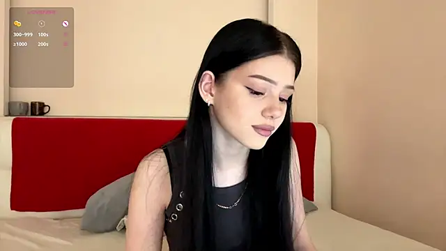 KateHardcastle online show from October 2025 01:31:02 PM