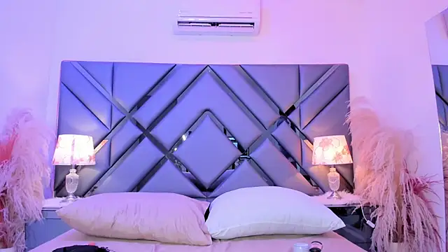 Milan LewisS online show from March 2026 01:29:02 PM