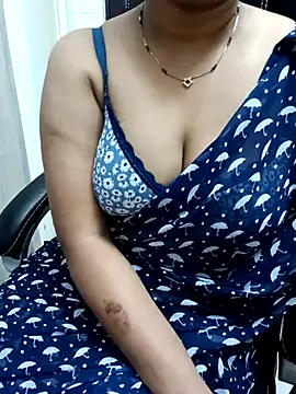 Anushka134 online show from October 2025 05:24:02 PM