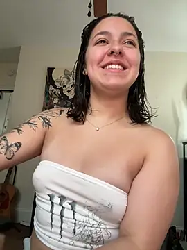 babykalirose online show from April 2026 01:50:02 PM