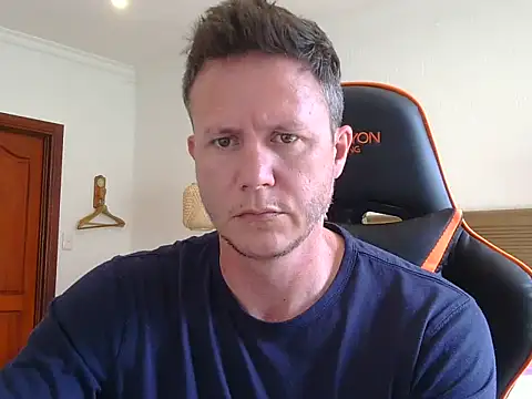 TroyDieselXXX online show from November 2025 07:31:02 AM