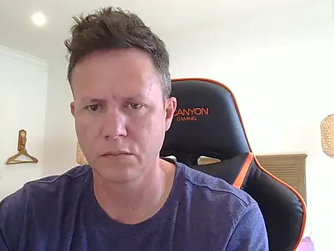 TroyDieselXXX online show from November 2025 05:20:01 AM