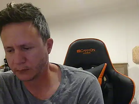 TroyDieselXXX online show from February 2026 03:59:01 AM