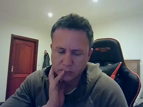 TroyDieselXXX online show from July 2026 05:20:01 PM