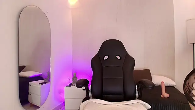 Snapshot of Scaarlettfox chatting on September 2025 07:47:01 PM Scaarlettfox online show from September 2025 07:47:01 PM