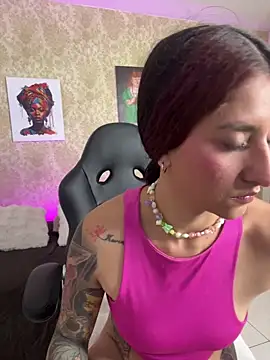 Snapshot of Scaarlettfox chatting on October 2025 03:47:02 AM Scaarlettfox online show from October 2025 03:47:02 AM