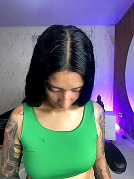 Snapshot of Scaarlettfox chatting on November 2025 06:41:02 PM Scaarlettfox online show from November 2025 06:41:02 PM