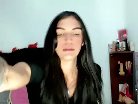 Snapshot of x_isabella_x chatting on November 2025 09:03:02 PM x isabella x online show from November 2025 09:03:02 PM