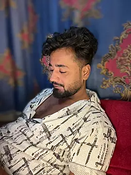 Munny6677 online show from March 2026 07:38:01 PM