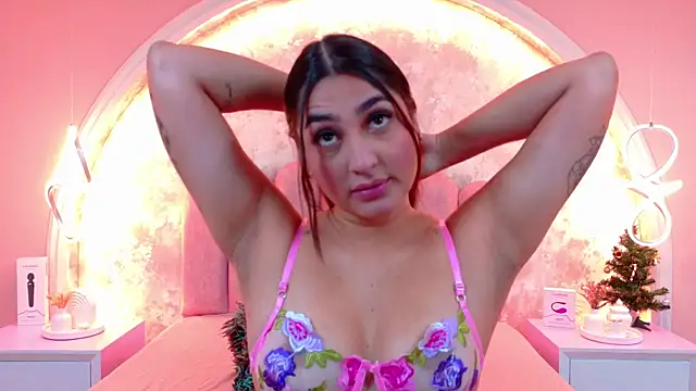 JasmineRhodes online show from December 2025 12:33:02 PM