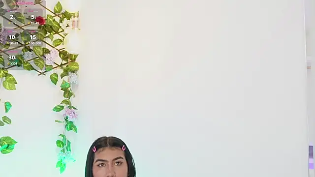 saraBow online show from September 2025 06:00:01 PM