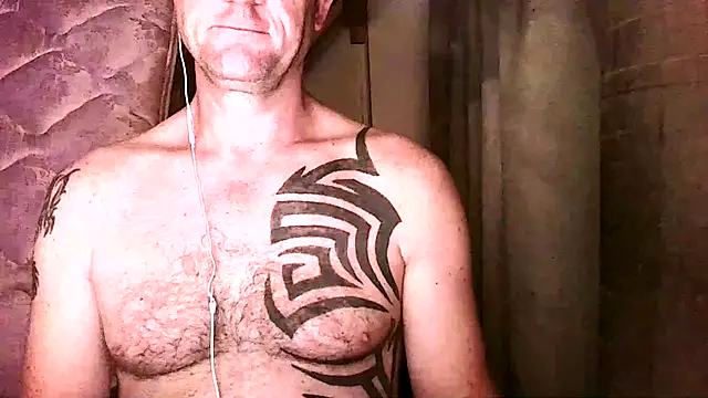 Yournaughty online show from November 2025 05:50:02 AM