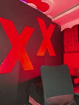 Snapshot of abrilbigcock chatting on February 2026 01:39:02 AM abrilbigcock online show from February 2026 01:39:02 AM