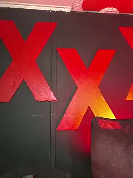 Snapshot of abrilbigcock chatting on April 2026 11:24:02 PM abrilbigcock online show from April 2026 11:24:02 PM