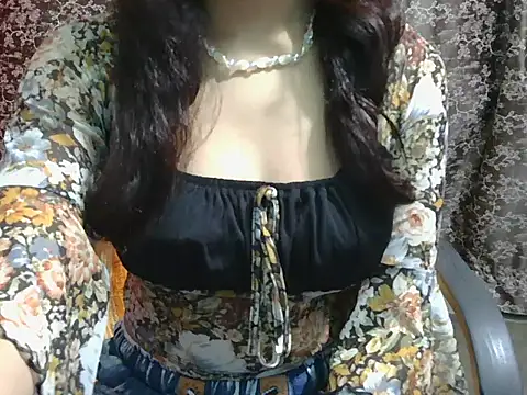 lovely soniya online show from April 2026 06:25:01 AM