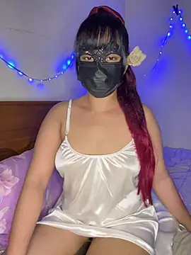 Ariana  Marie online show from July 2026 05:20:01 PM