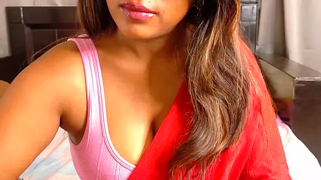 Snapshot of nylaahh-12 chatting on May 2026 09:16:01 PM nylaahh-12 online show from May 2026 09:16:01 PM