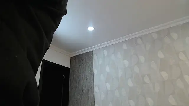 Snapshot of elamurray chatting on September 2025 11:11:01 AM elamurray online show from September 2025 11:11:01 AM