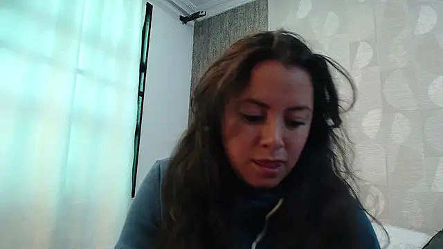 Snapshot of elamurray chatting on September 2025 11:14:01 AM elamurray online show from September 2025 11:14:01 AM