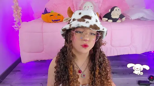 hannacutegod online show from September 2025 05:13:01 AM