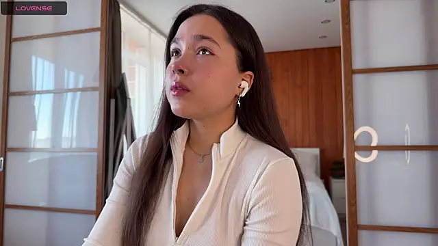 PlumyBun online show from December 2025 04:22:01 AM