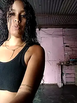 Fernanda30 online show from October 2025 05:31:01 PM