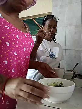 Fernanda30 online show from April 2026 02:21:01 PM