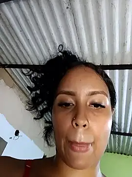 Fernanda30 online show from May 2026 11:56:01 PM
