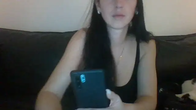 Snapshot of milagaborxx chatting on March 2026 10:14:02 PM milagaborxx online show from March 2026 10:14:02 PM