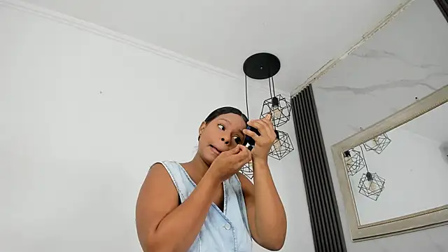 keyla mejia online show from May 2026 11:59:02 AM
