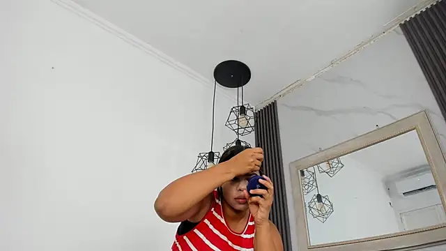 keyla mejia online show from June 2026 12:11:01 PM