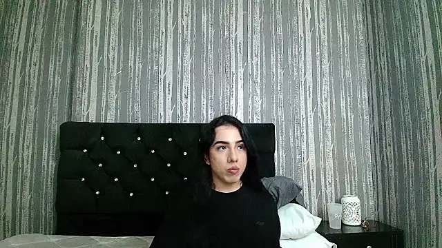 Alicee Moonn online show from May 2026 08:16:02 PM
