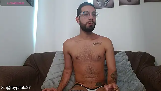 ReyPablo1 online show from December 2025 08:18:02 PM