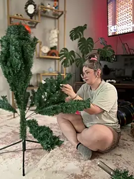 Alix Valentine online show from December 2025 12:05:01 AM