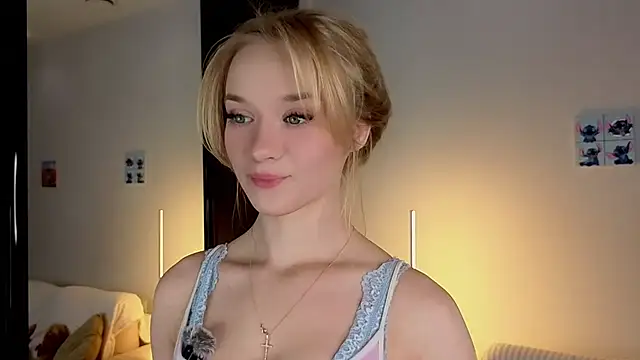 Emma Frosty online show from July 2026 11:01:01 PM