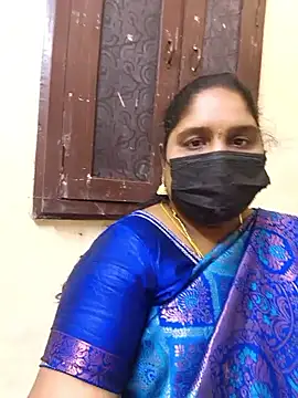 Villageanuty online show from November 2025 04:23:01 PM