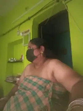 Villageanuty online show from February 2026 04:34:02 PM