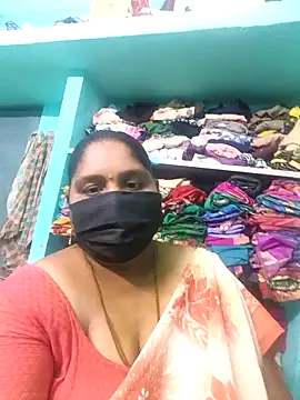 Villageanuty online show from April 2026 02:41:01 PM