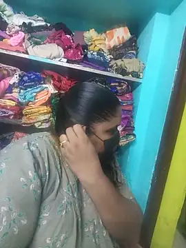 Villageanuty online show from May 2026 10:34:02 AM