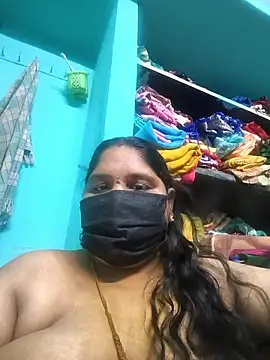 Villageanuty online show from May 2026 10:47:01 AM